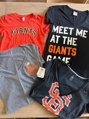 PINK Victoria's Secret Black & Red San Francisco Giants Short Sleeve Tees